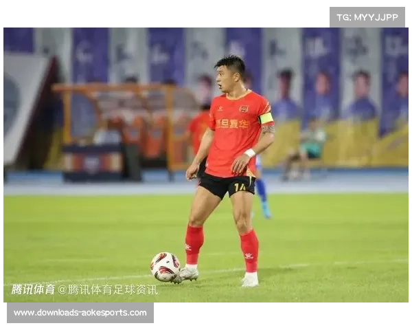 上海嘉定汇龙迁至浙江，更名为宁波职业足球俱乐部