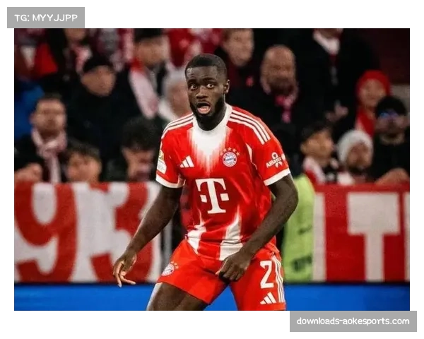 拜仁中卫于帕梅卡诺后场带球被断，直接导致球队第三粒失球